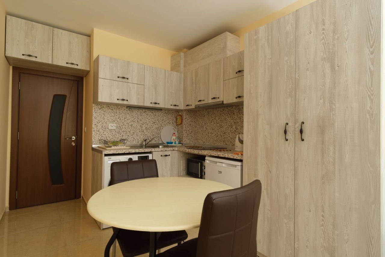 Raija Apartments - Studio 4 Pomorie Buitenkant foto